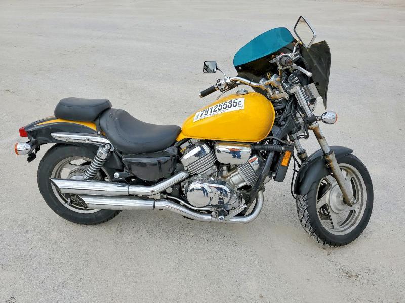 1997 Honda VF750 C2