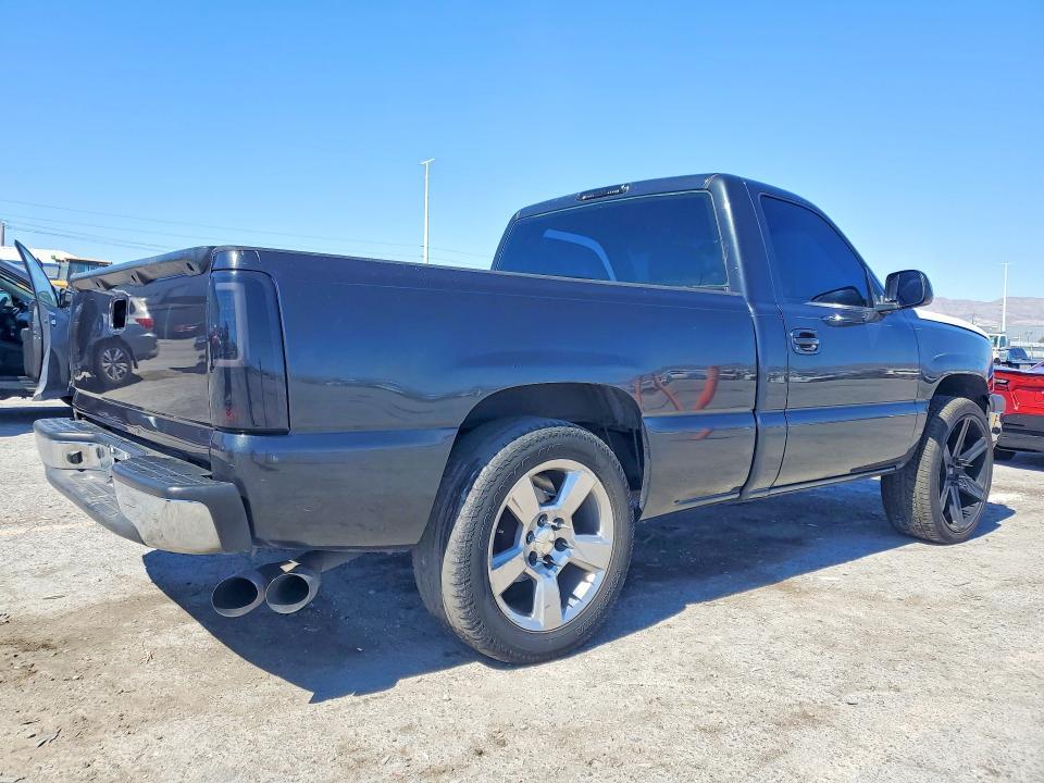 2004 Chevrolet Silverado C1500