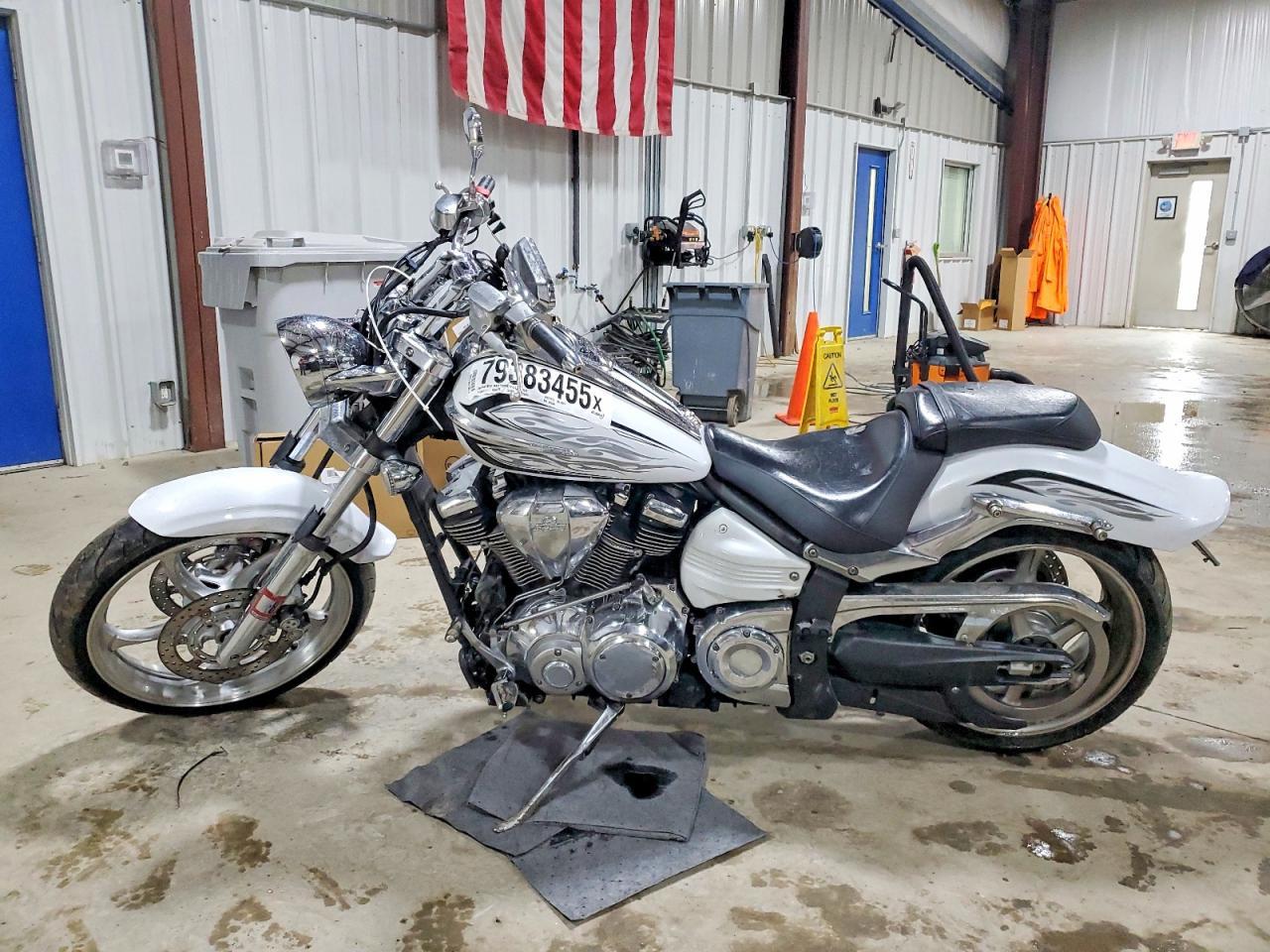 2013 Yamaha XV1900 CU