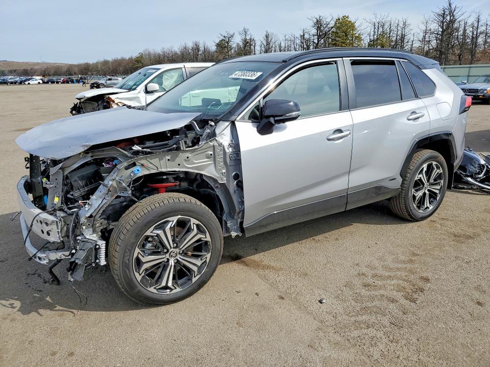 2025 Toyota Rav4 Plug-in Hybrid xse