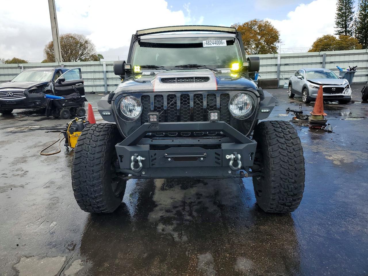 2021 Jeep Gladiator Sport