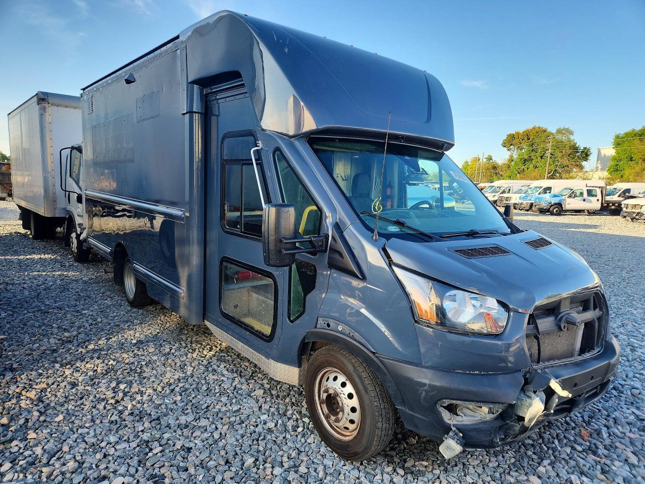 2022 Ford Transit Delivery Truck