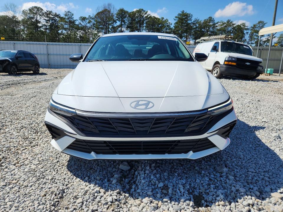 2025 Hyundai Elantra sel Sport
