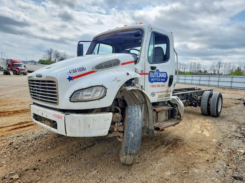 2021 Freigliner 2021 Freightliner Business Class M2 Truck Cab AND