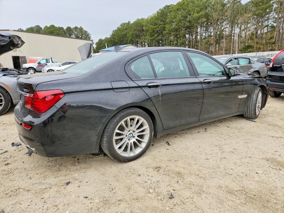 2014 BMW 750 xi