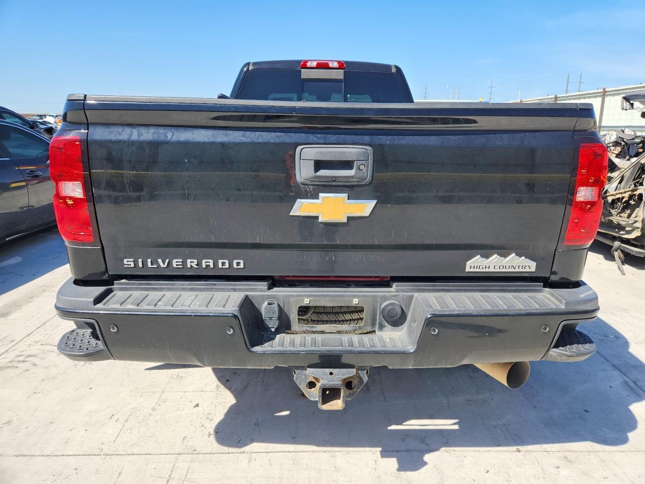 2017 Chevrolet Silverado K3500 High Country