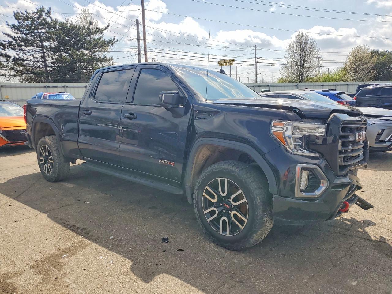 2021 GMC Sierra K1500 AT4