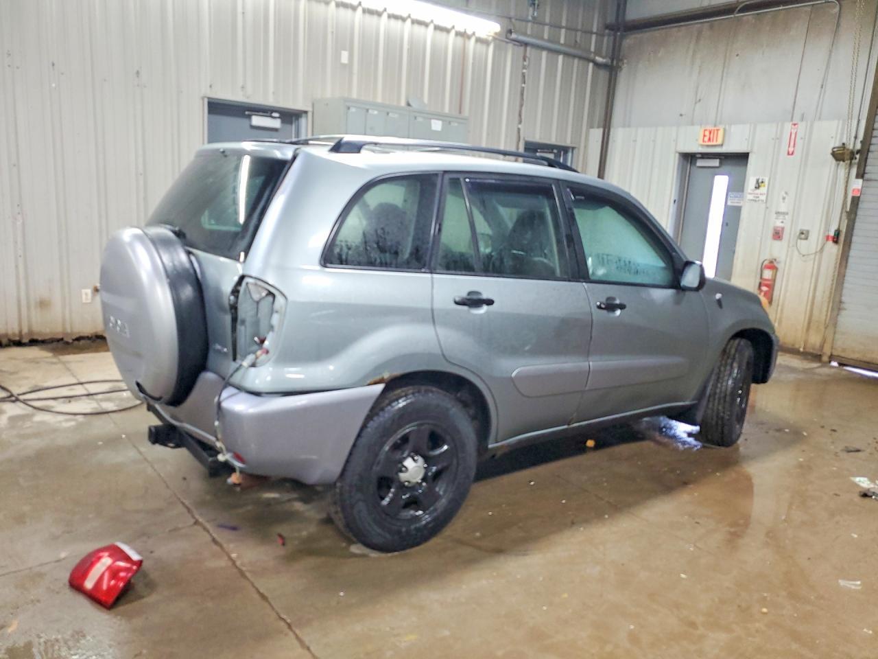 2005 Toyota Rav4 Base