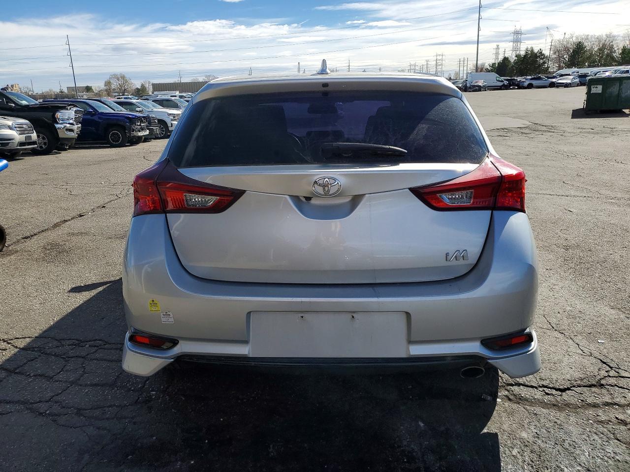 2017 Toyota Corolla im Base