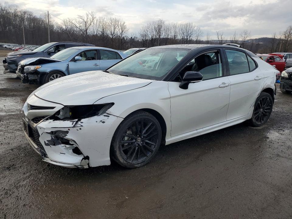 2024 Toyota Camry xse V6