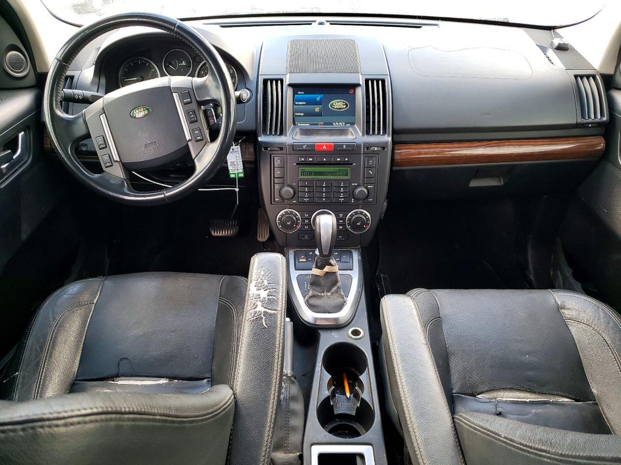 2010 Land Rover LR2 hse Technology