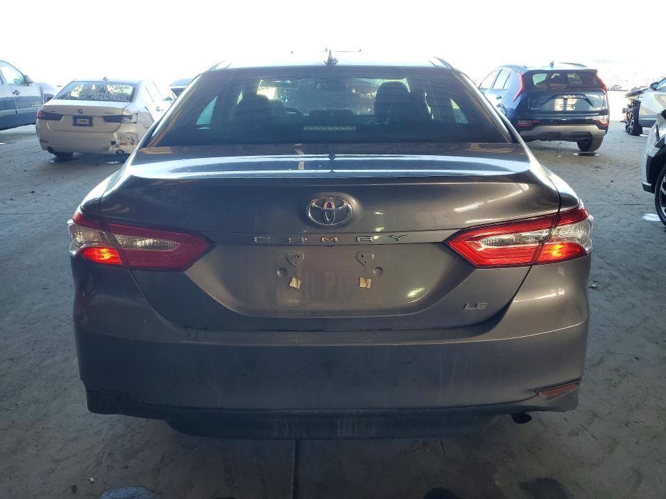 2019 Toyota Camry le