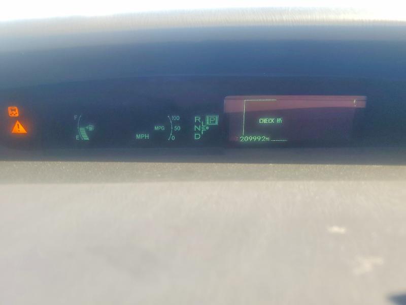 2010 Toyota Prius iii