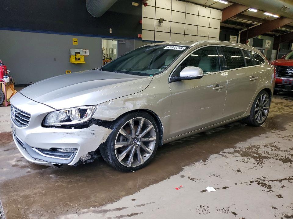 2015 Volvo V60 Premier