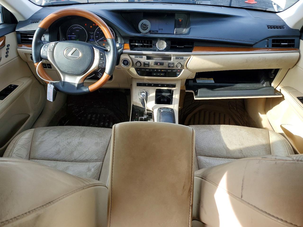 2015 Lexus Es 300h Base