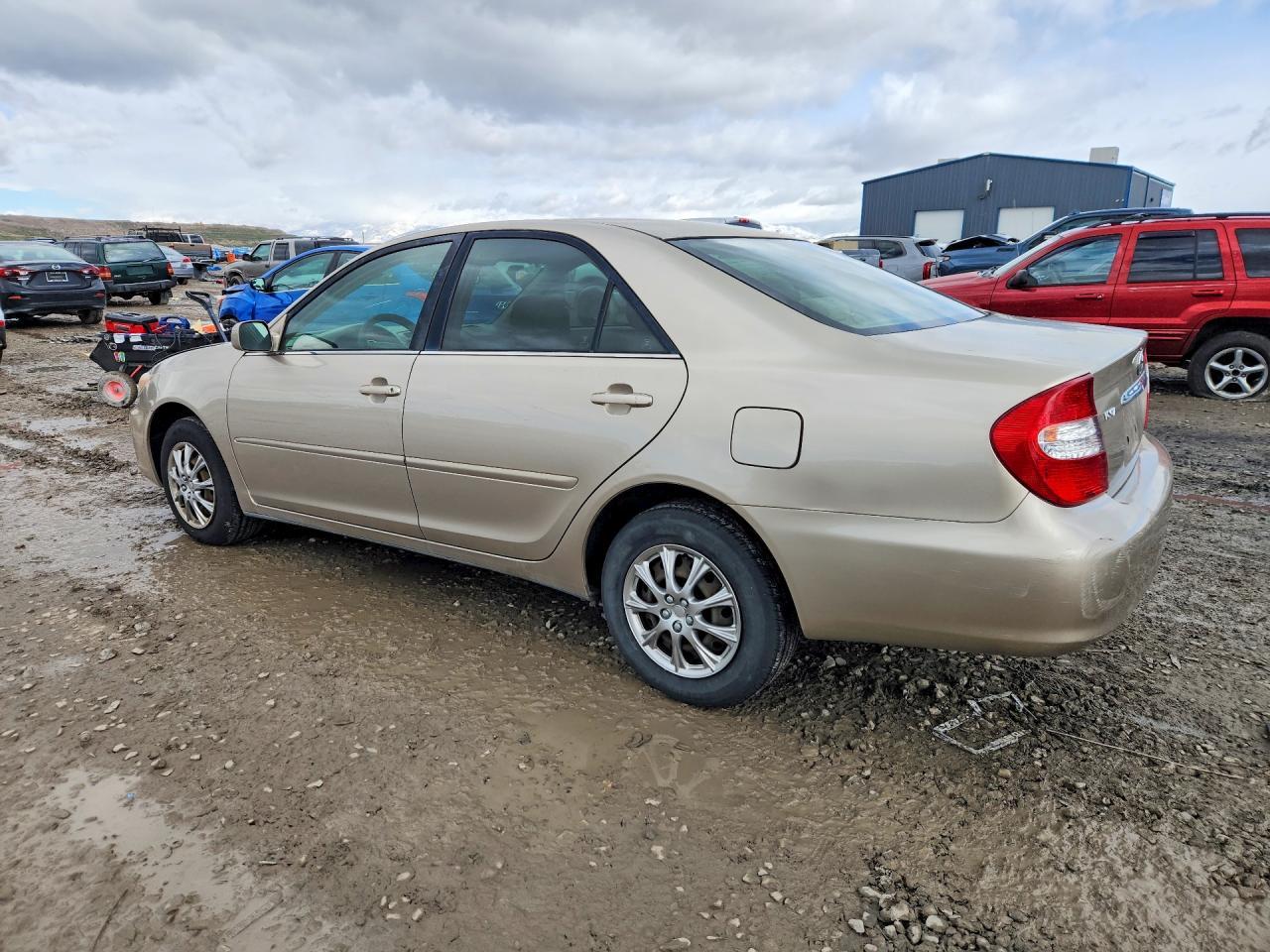 2002 Toyota Camry le