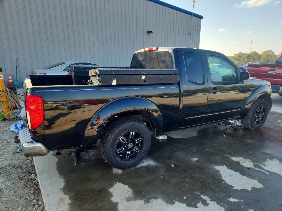 2009 Nissan Frontier XE