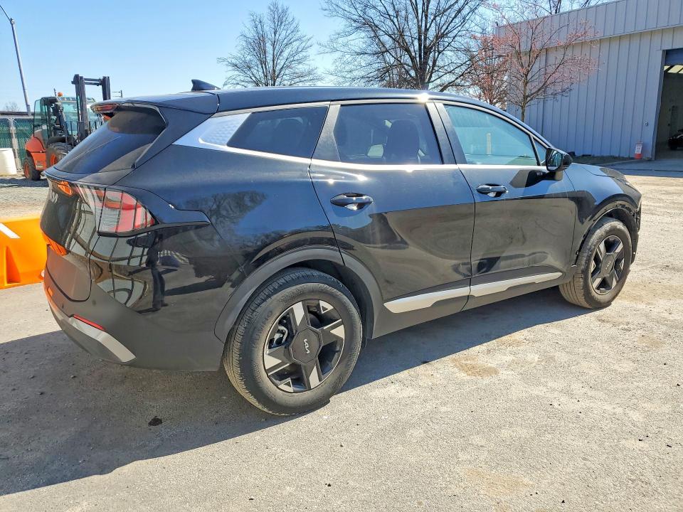 2026 KIA Sportage lx