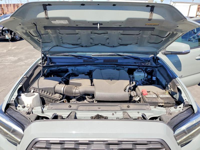 2023 Toyota Tacoma TRD OFF-Road