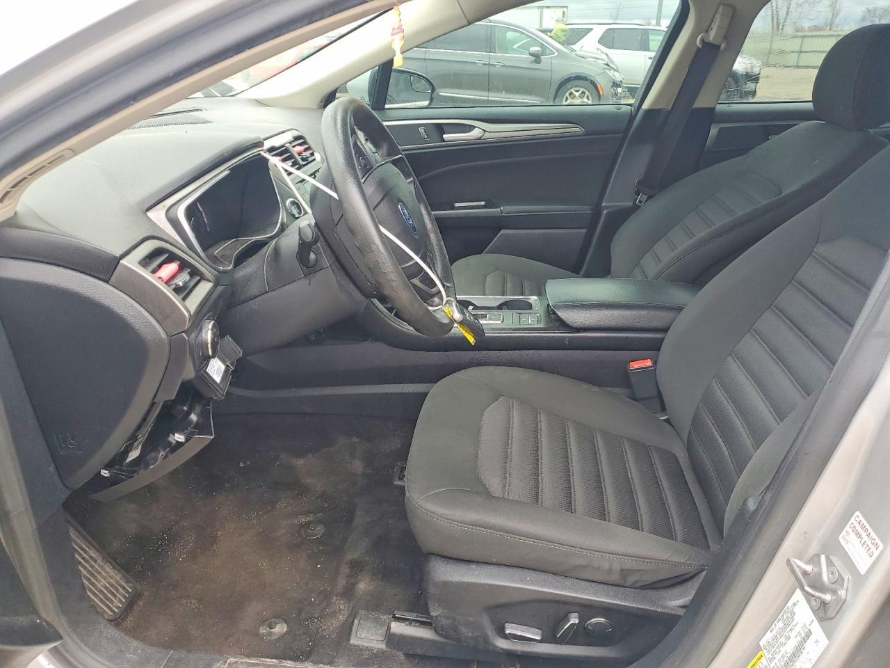 2017 Ford Fusion se Hybrid