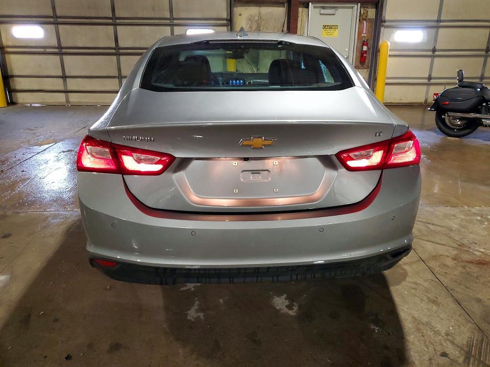 2025 Chevrolet Malibu lt