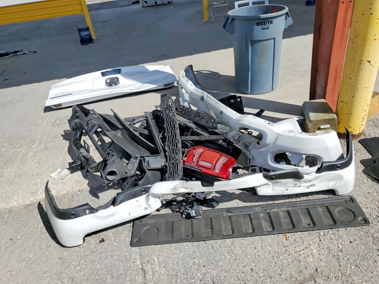 2022 Dodge 1500 Laramie