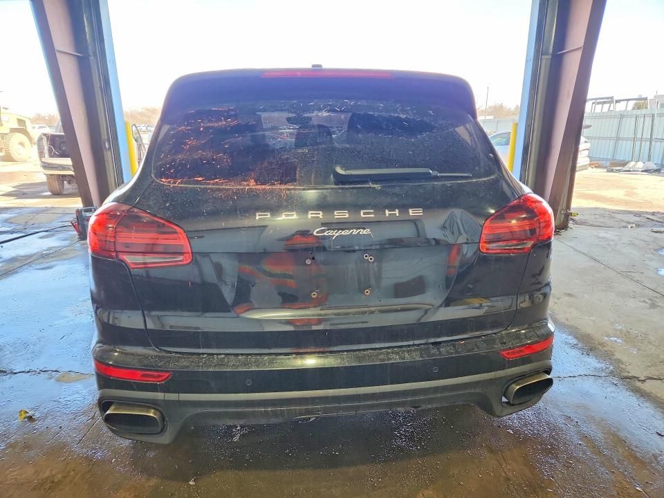 2016 Porsche Cayenne