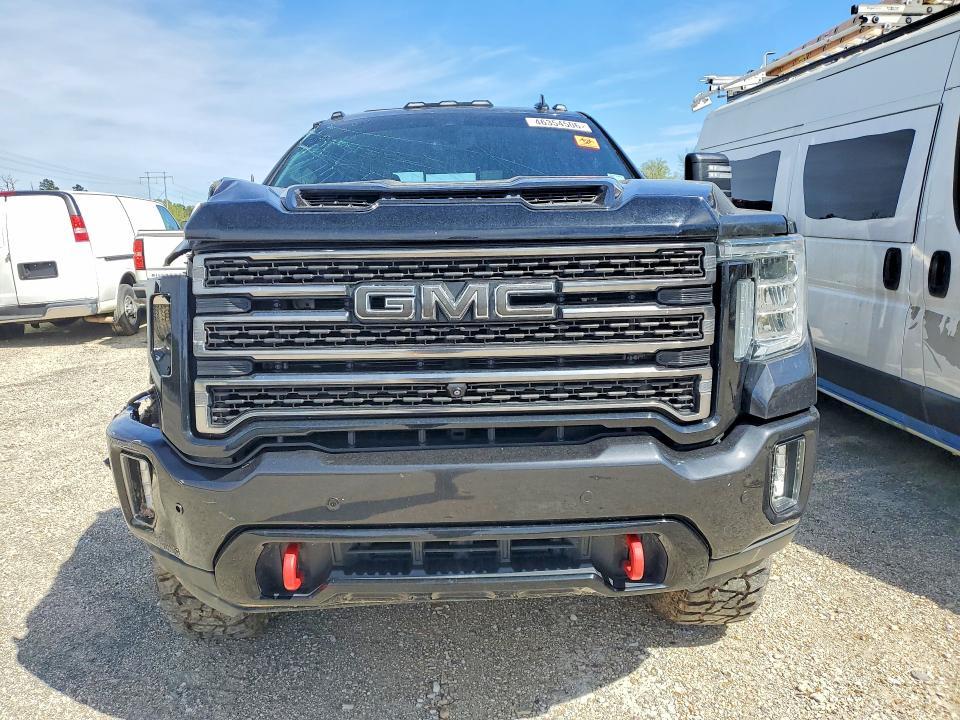 2020 GMC Sierra K2500 AT4
