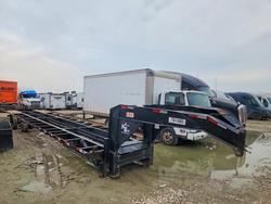 Salvage trucks for sale at Grand Prairie, TX auction: 2022 Kerr Bilt Equipment Trailer