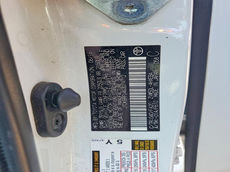 2016 Toyota Prius two