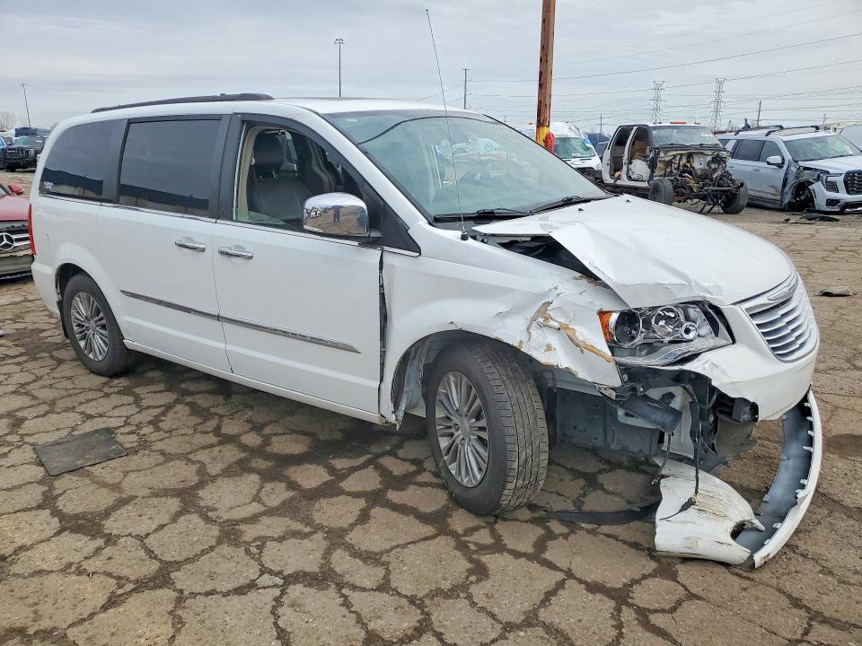 2016 Chrysler Town & Country Touring l