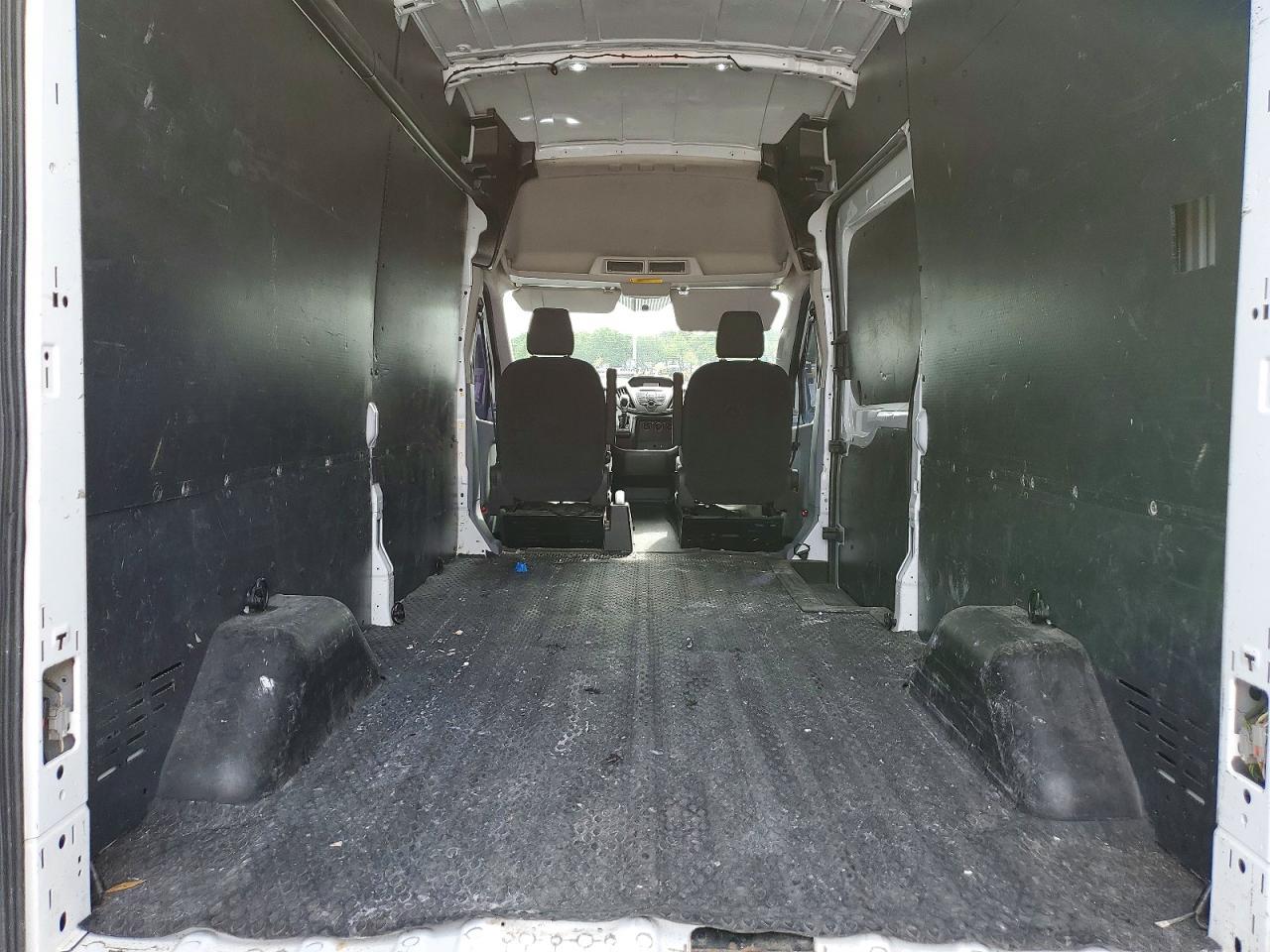 2015 Ford Transit 250 Delivery Van