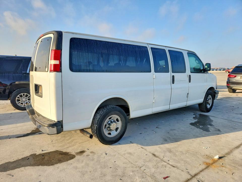 2011 Chevrolet Express G3500 LT
