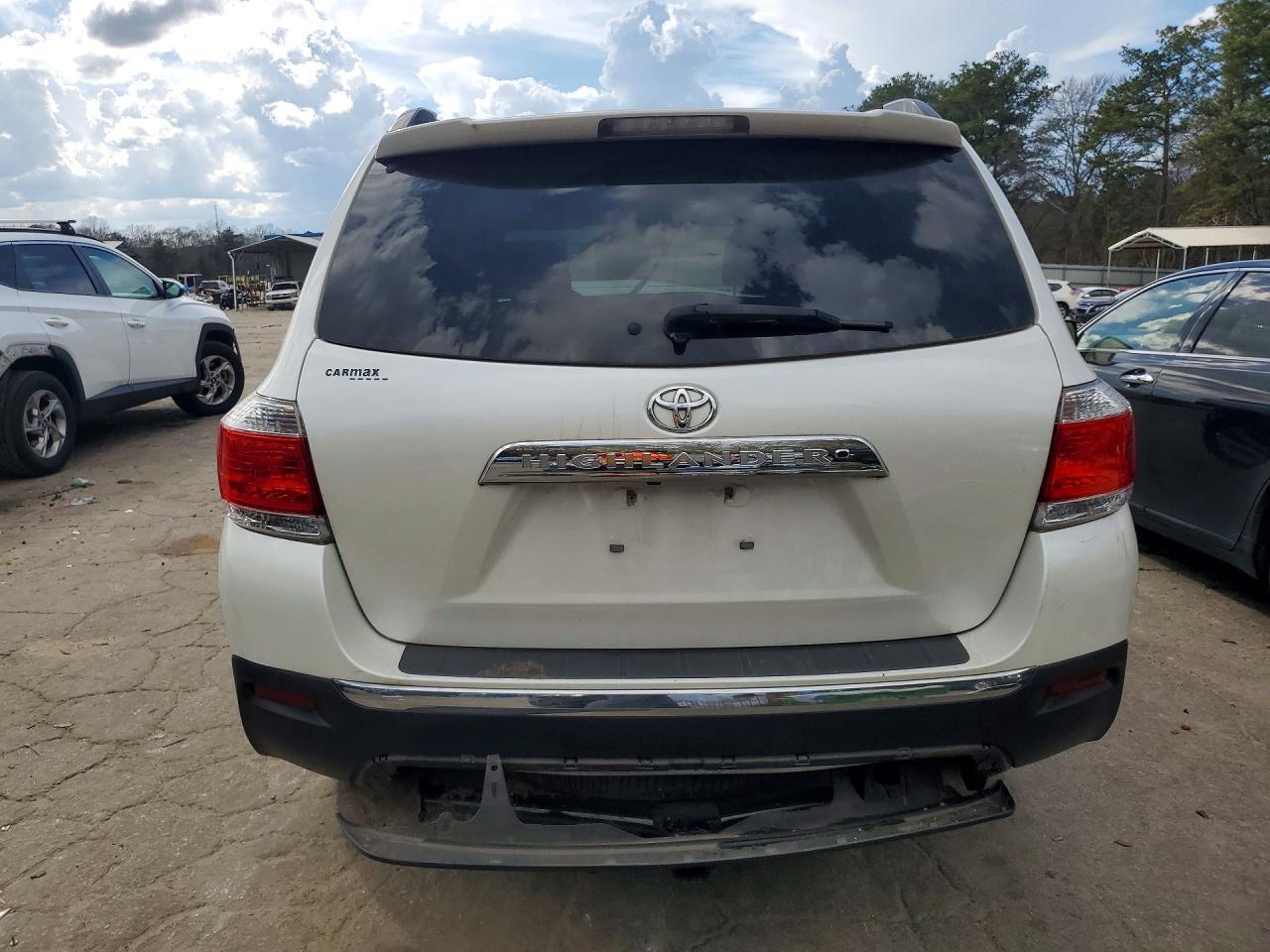 2012 Toyota Highlander Base