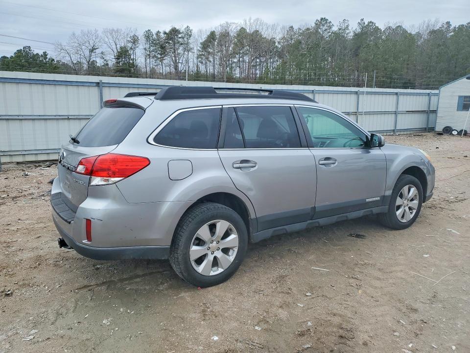 2010 Subaru Outback 2.5i Premium
