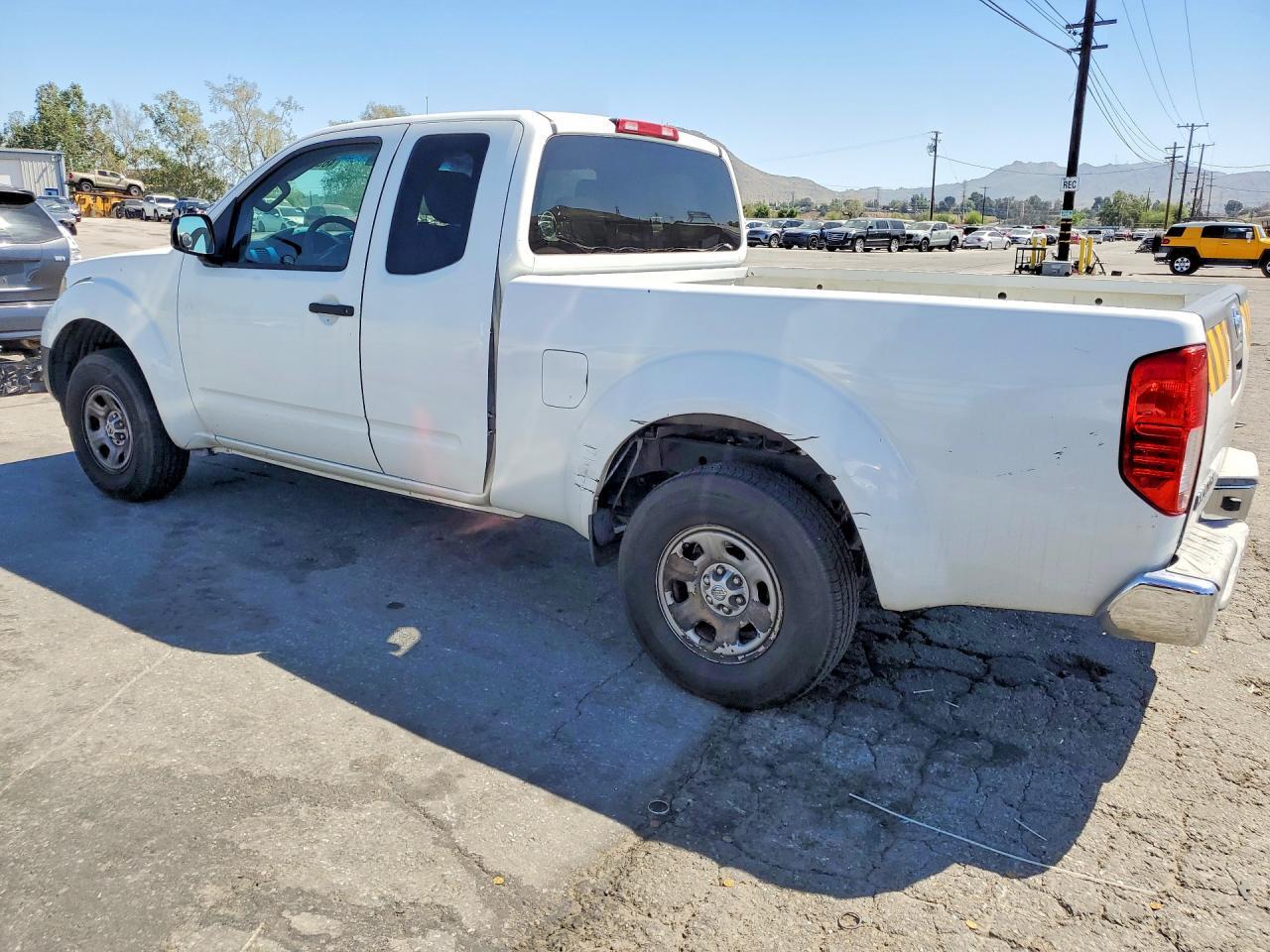 2015 Nissan Frontier S