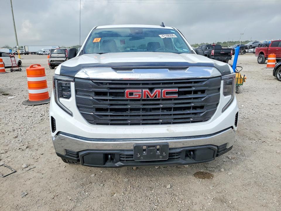 2025 GMC Sierra C1500