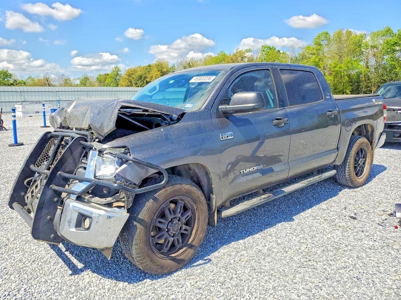 2014 Toyota Tundra SR5