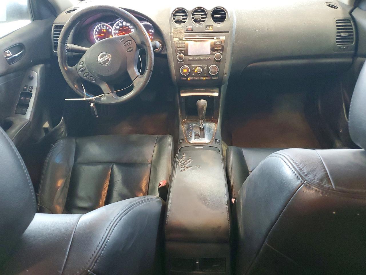 2010 Nissan Altima Base