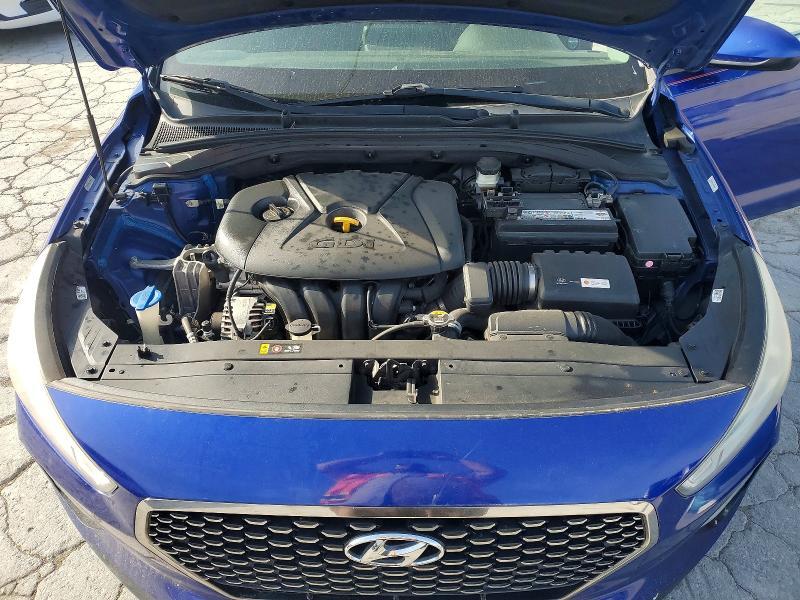 2019 Hyundai Elantra gt Base