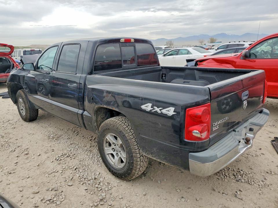2005 Dodge Dakota Quad SLT