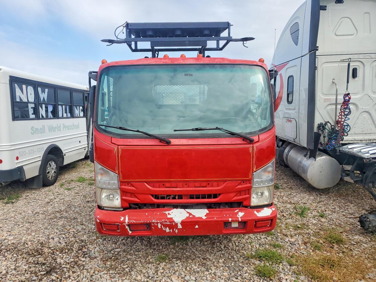 2020 Isuzu NPR HD Flatbed Truck