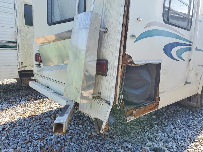 2002 Ford E450 Shuttle Bus