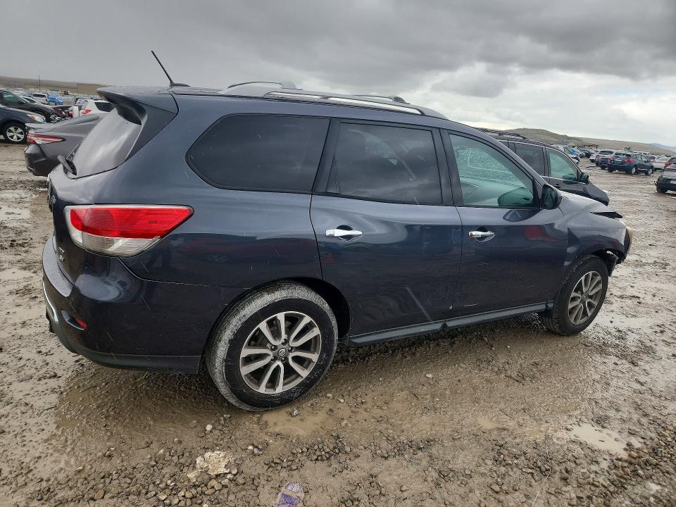 2014 Nissan Pathfinder sv