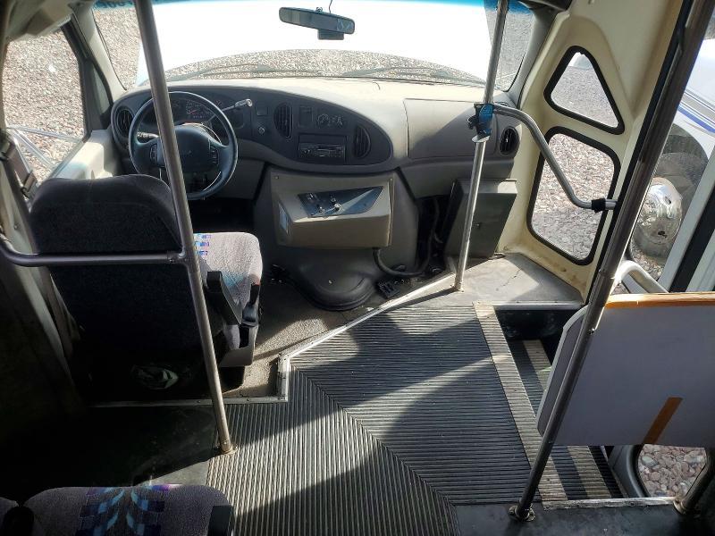 1997 Ford E450 Shuttle Bus