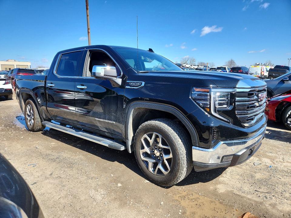 2025 GMC Sierra K1500 SLT