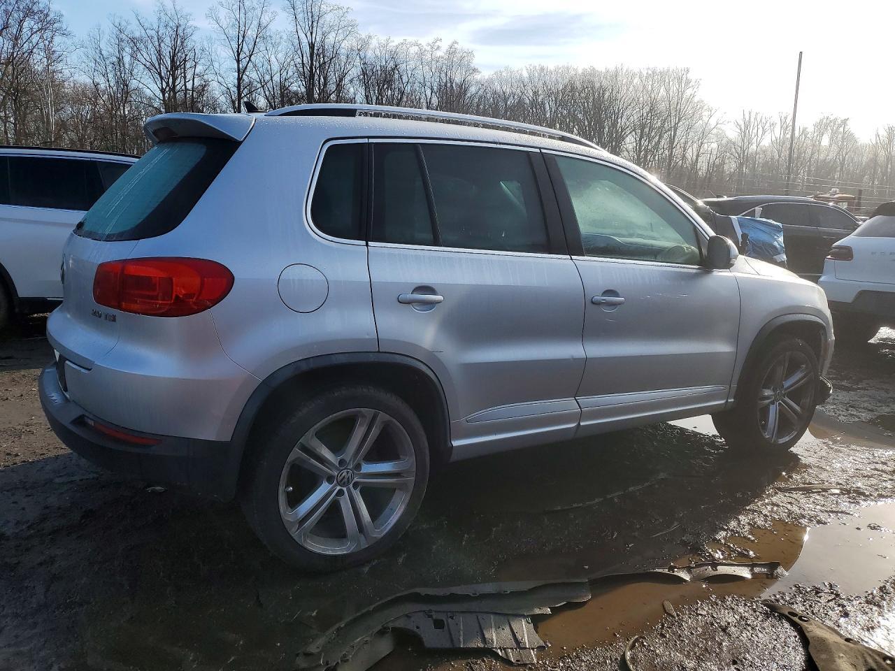 2014 Volkswagen Tiguan s