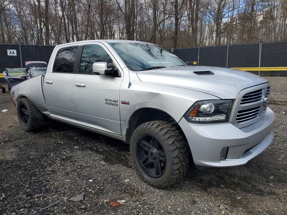 2013 Dodge RAM 1500 Sport