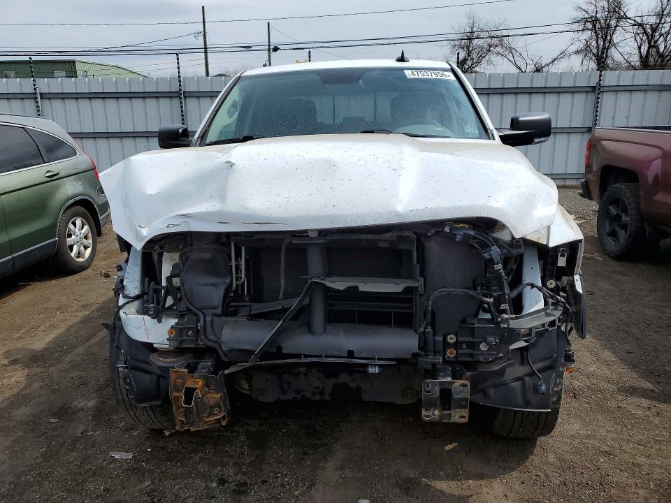 2016 Dodge RAM 1500 SLT