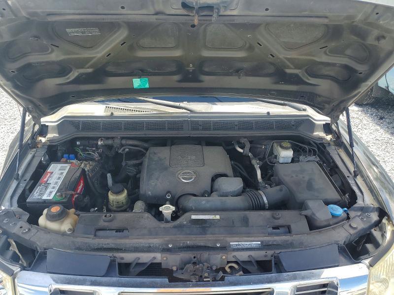 2011 Nissan Titan SV